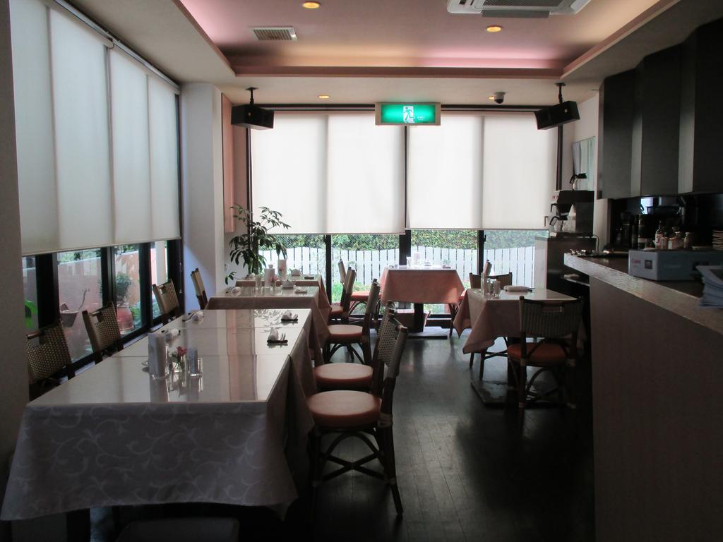 Ryokan Funayado Akitaya 2*
